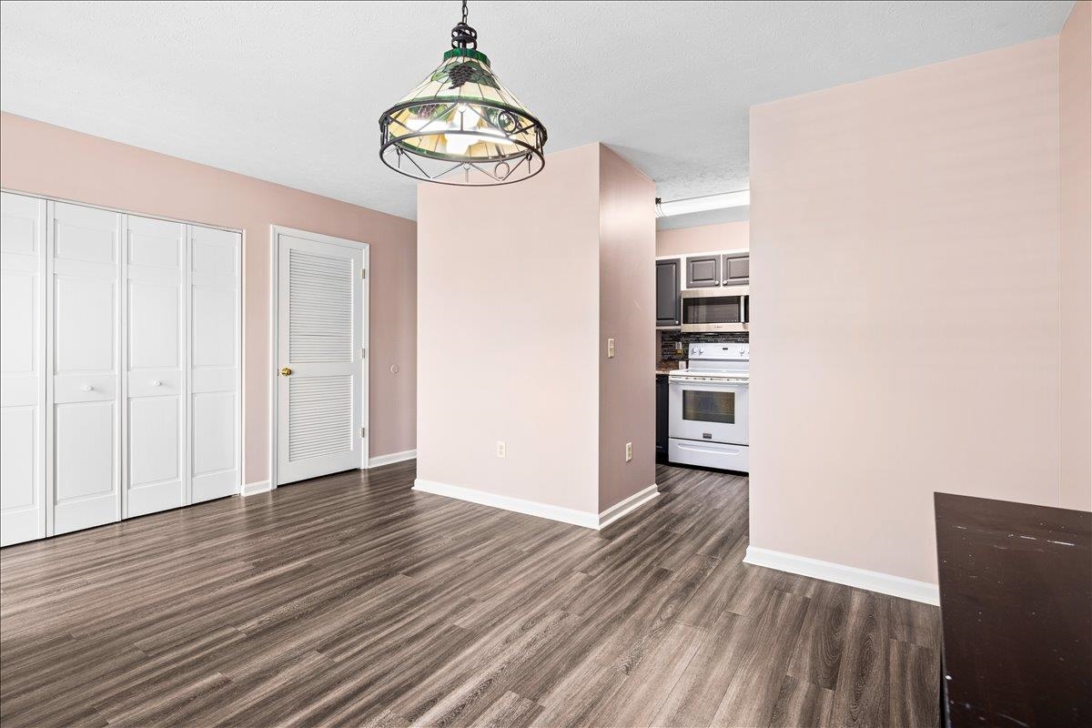 1256 OLD WINDMILL CIR, HARRISONBURG, Virginia 22801, 3 Bedrooms Bedrooms, ,2 BathroomsBathrooms,Residential,1256 OLD WINDMILL CIR,676805 MLS # 676805