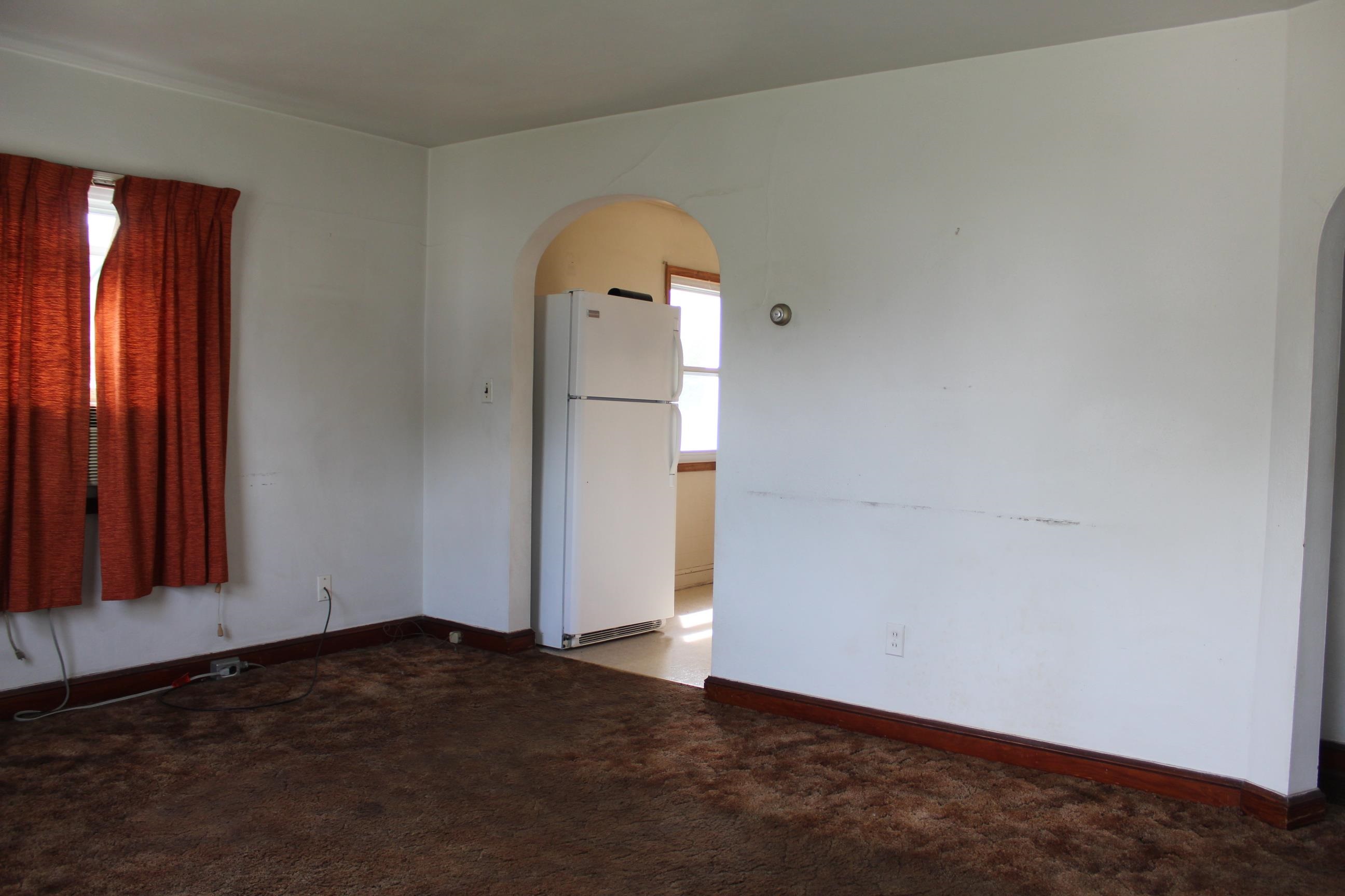 909 JEFFERSON ST, HARRISONBURG, Virginia 22802, 3 Bedrooms Bedrooms, ,1 BathroomBathrooms,Residential,909 JEFFERSON ST,676807 MLS # 676807