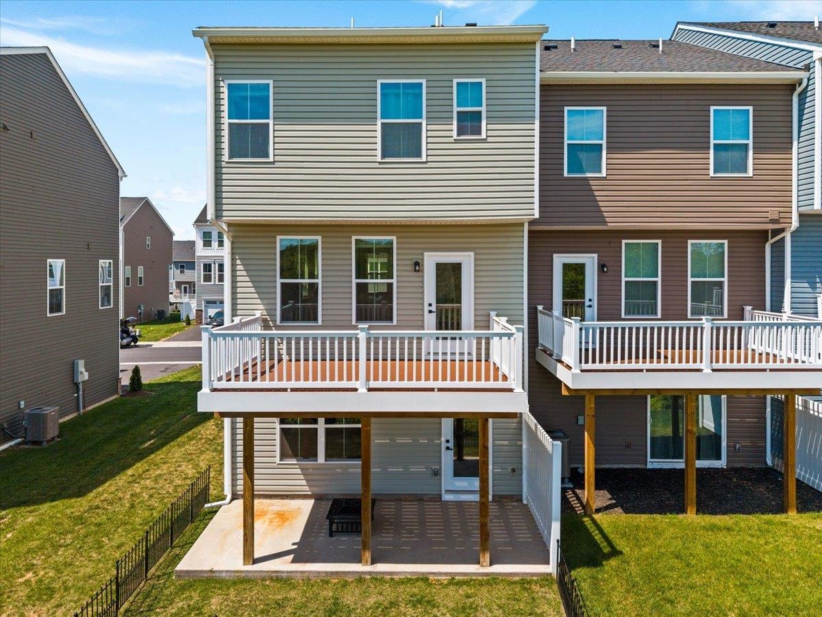 4609 DRYSDALE ST, ROCKINGHAM, Virginia 22801, 3 Bedrooms Bedrooms, ,2 BathroomsBathrooms,Residential,4609 DRYSDALE ST,676811 MLS # 676811