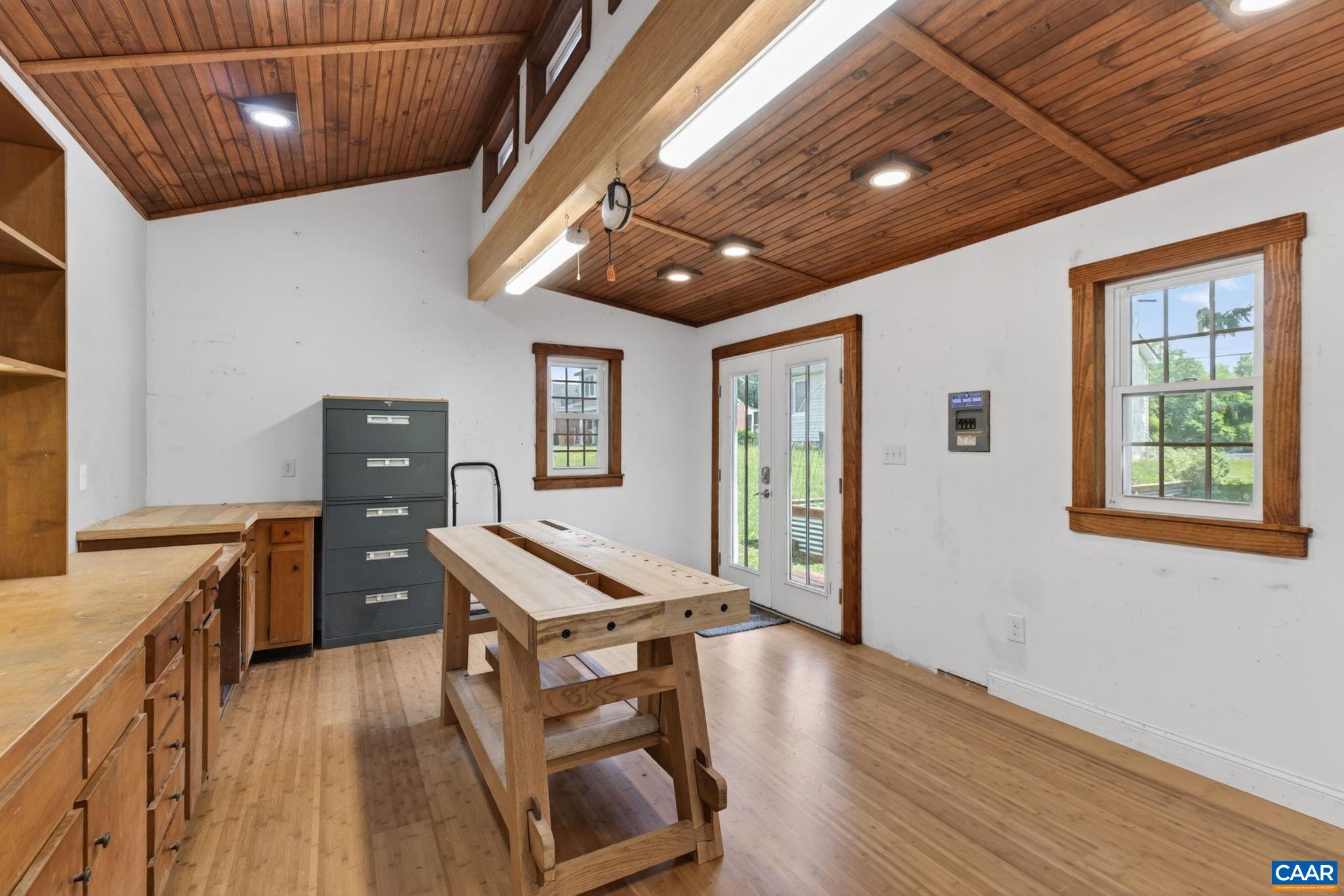1023 FOREST HILLS AVE, CHARLOTTESVILLE, Virginia 22903, 3 Bedrooms Bedrooms, ,2 BathroomsBathrooms,Residential,1023 FOREST HILLS AVE,676818 MLS # 676818