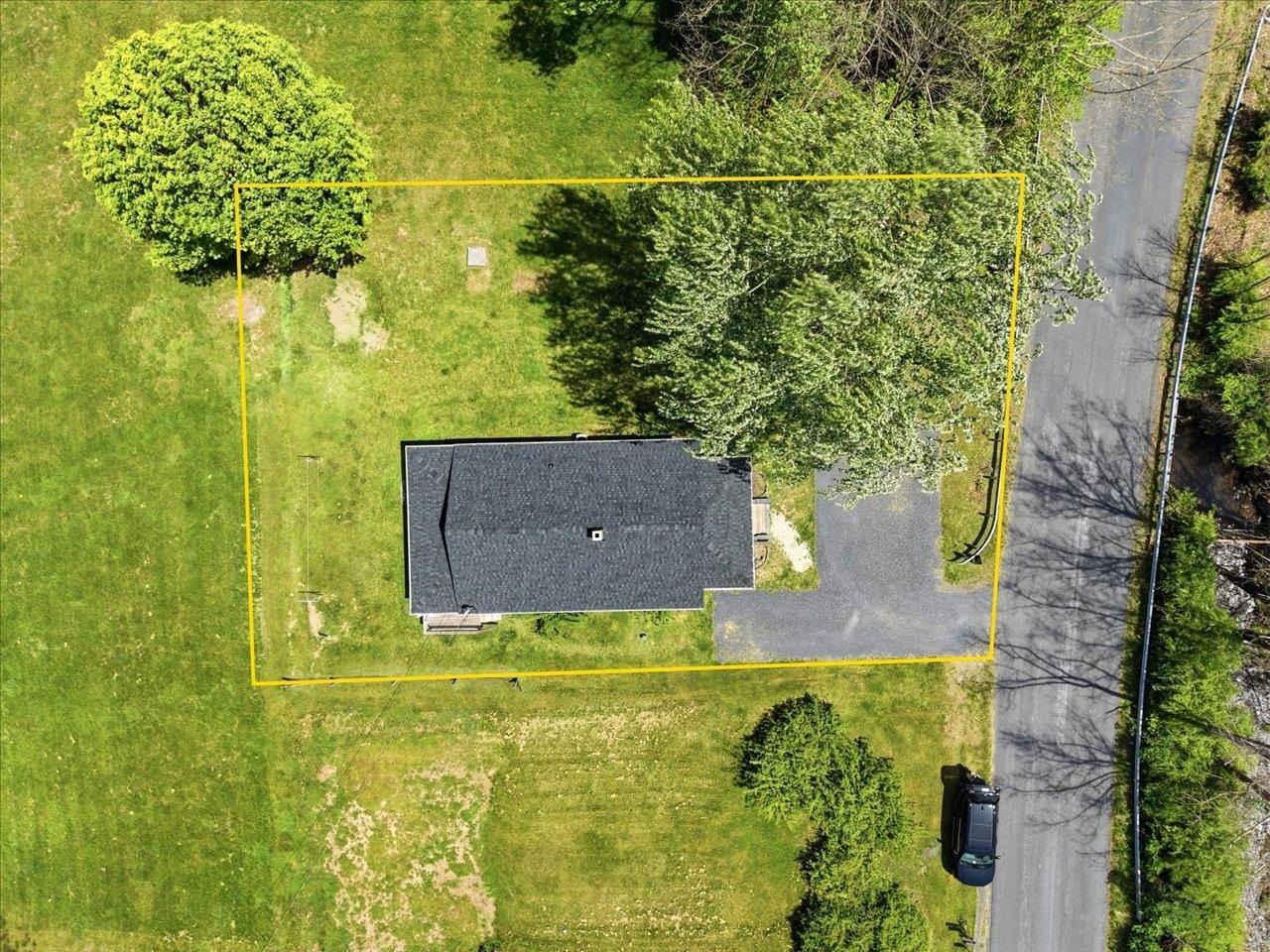 197 WHISKEY CREEK RD, CHURCHVILLE, Virginia 24421, 2 Bedrooms Bedrooms, ,1 BathroomBathrooms,Residential,197 WHISKEY CREEK RD,676822 MLS # 676822