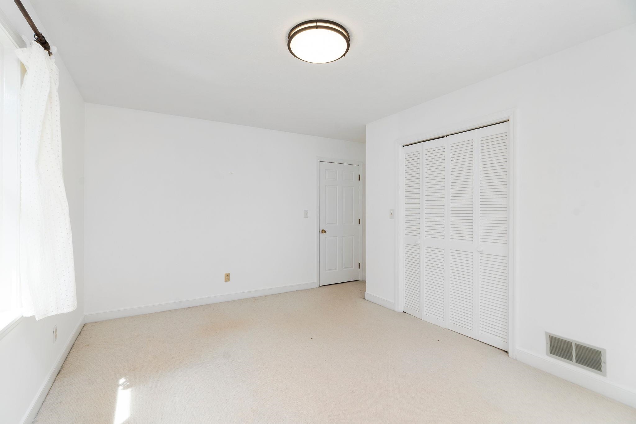 405 HICKORY DR, EARLYSVILLE, Virginia 22936, 3 Bedrooms Bedrooms, ,2 BathroomsBathrooms,Residential,405 HICKORY DR,676825 MLS # 676825
