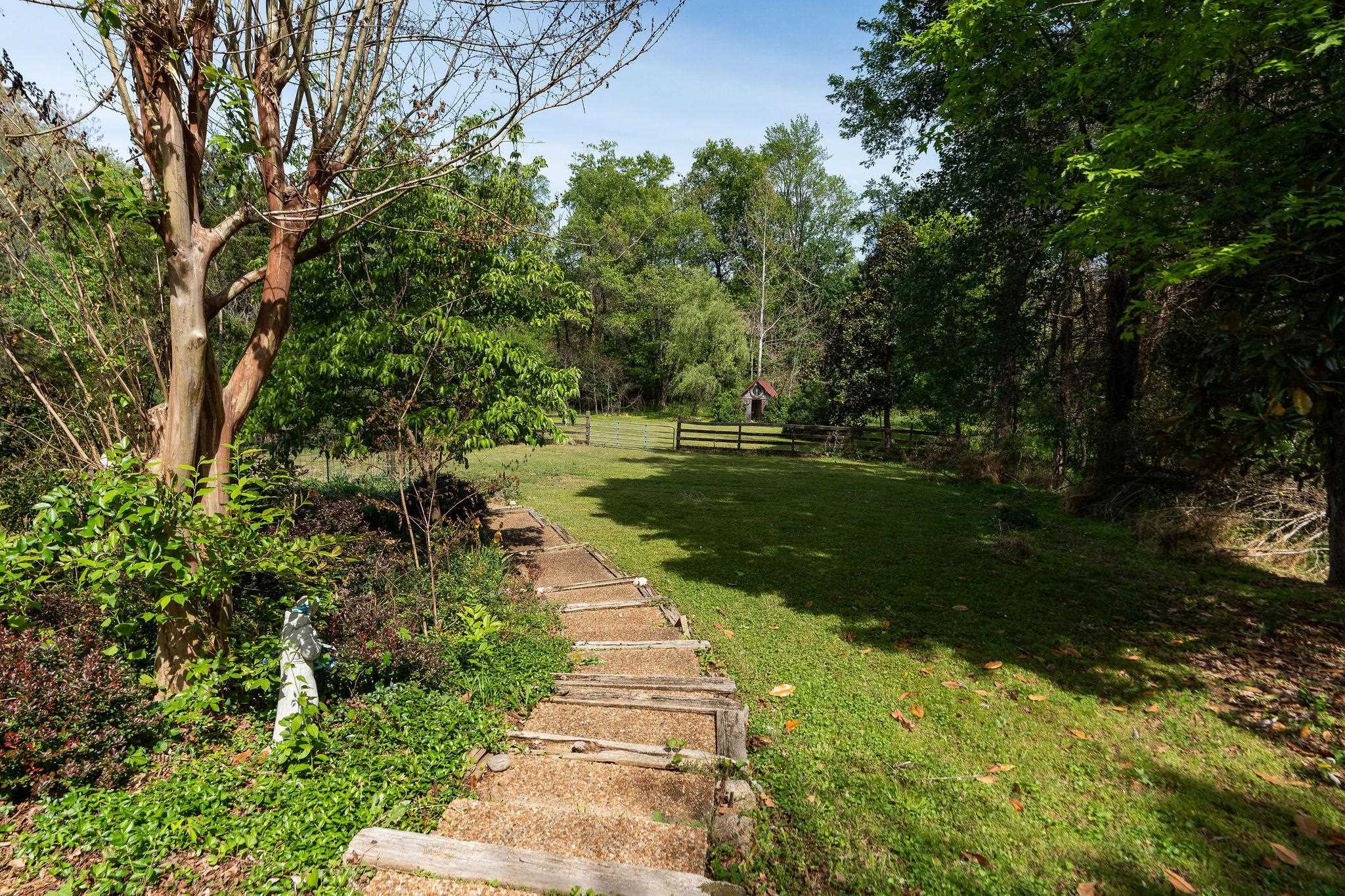 405 HICKORY DR, EARLYSVILLE, Virginia 22936, 3 Bedrooms Bedrooms, ,2 BathroomsBathrooms,Residential,405 HICKORY DR,676825 MLS # 676825
