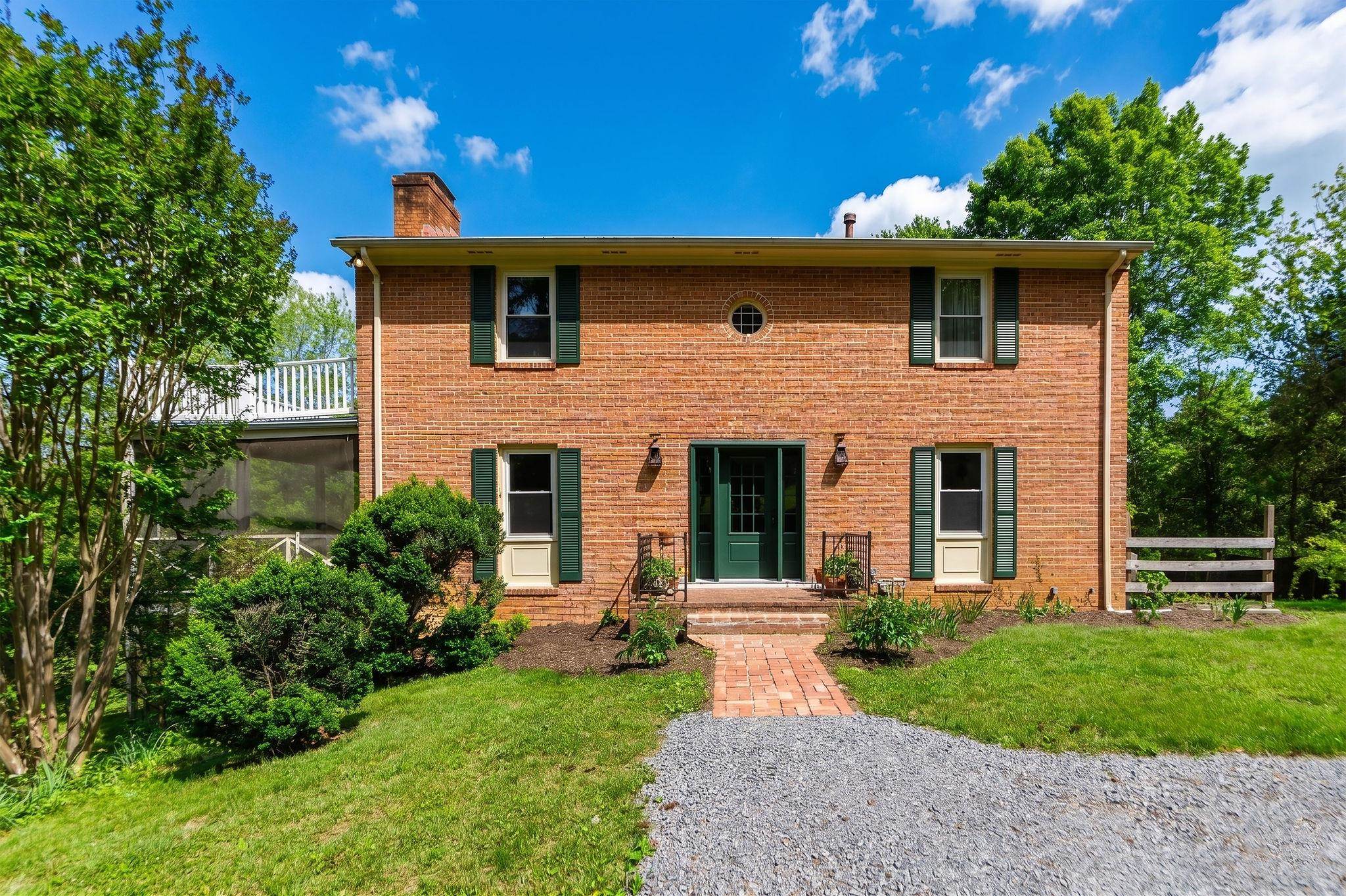 405 HICKORY DR, EARLYSVILLE, Virginia 22936, 3 Bedrooms Bedrooms, ,2 BathroomsBathrooms,Residential,405 HICKORY DR,676825 MLS # 676825