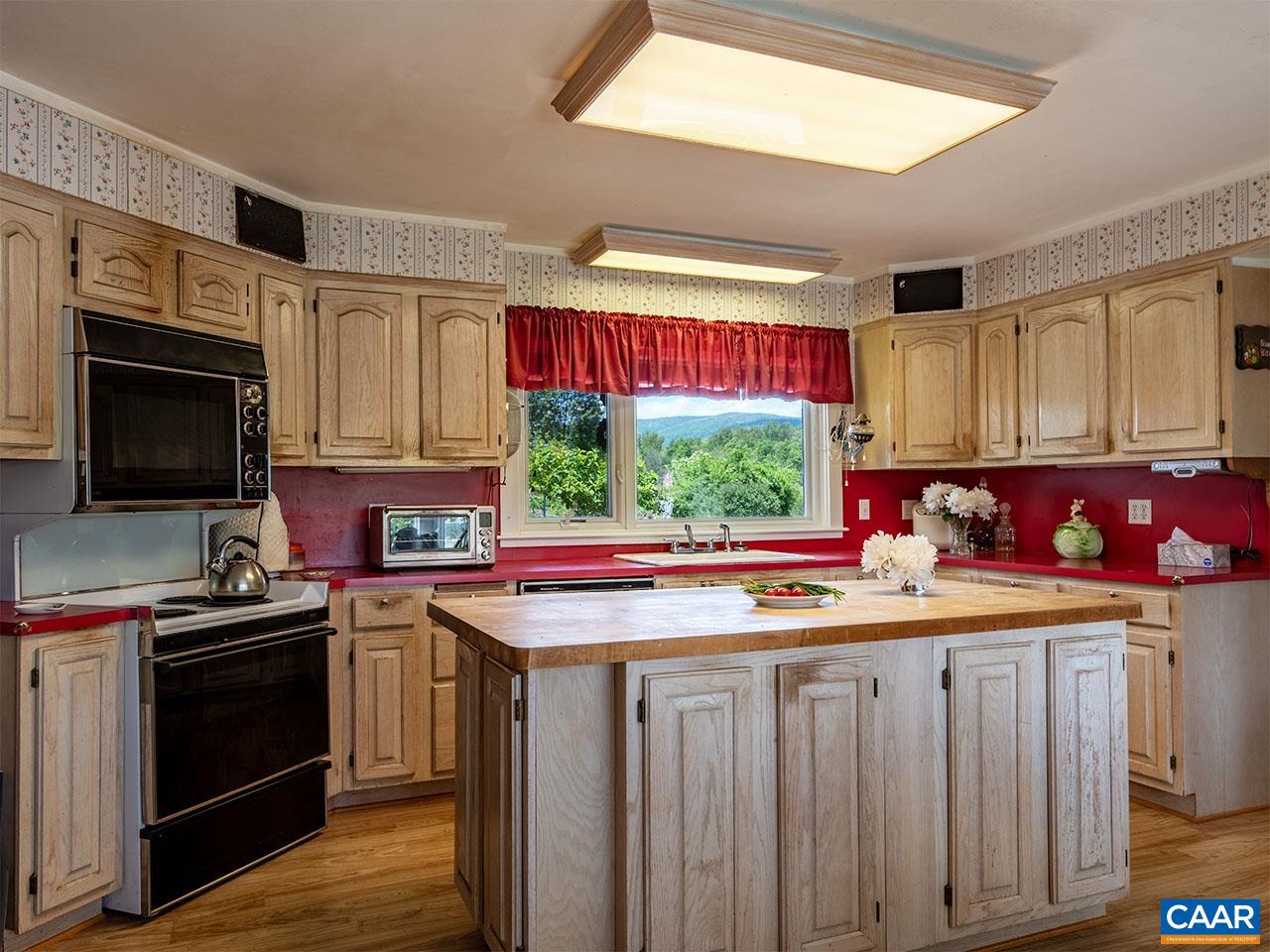 7230 PLANK RD, AFTON, Virginia 22940, 5 Bedrooms Bedrooms, ,3 BathroomsBathrooms,Residential,Asgardd Farm,7230 PLANK RD,676826 MLS # 676826