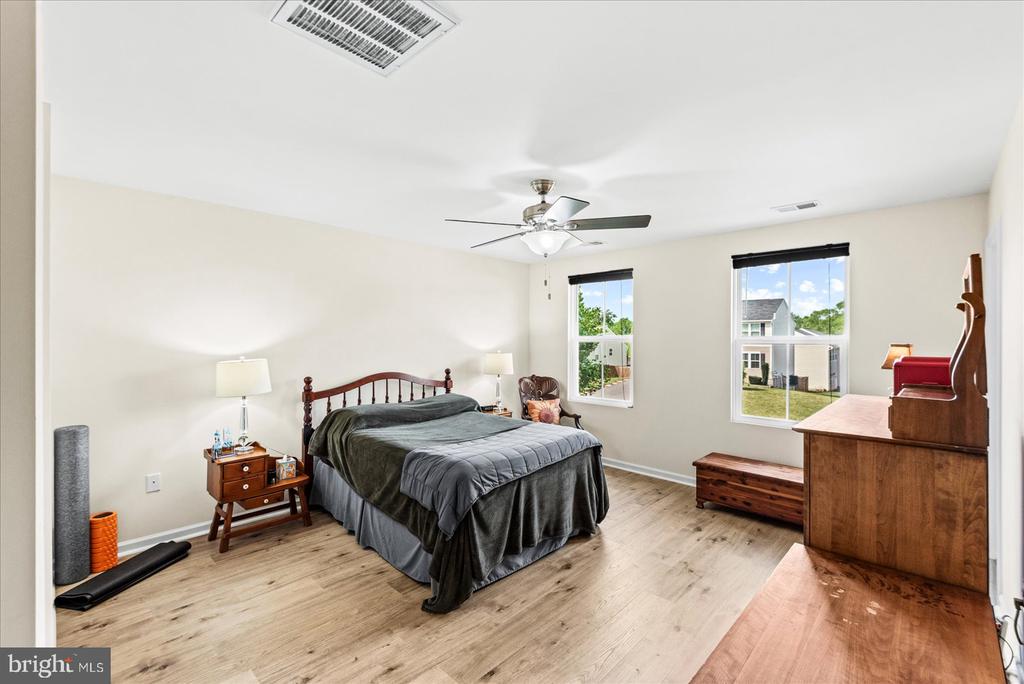 5035 GODWINS LANDING DR, REMINGTON, Virginia 22734, 4 Bedrooms Bedrooms, ,2 BathroomsBathrooms,Residential,5035 GODWINS LANDING DR,VAFQ2021542 MLS # VAFQ2021542