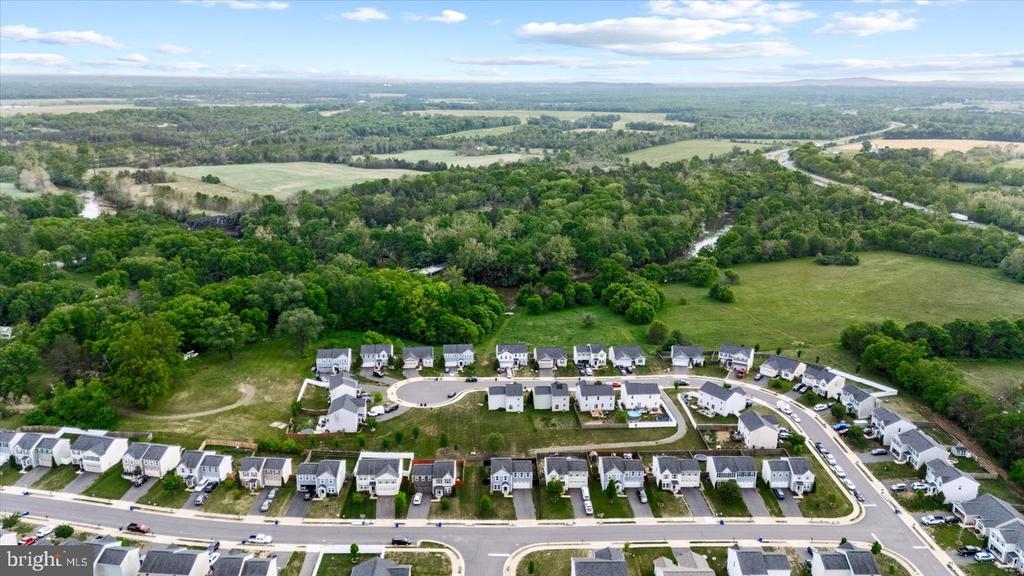 5035 GODWINS LANDING DR, REMINGTON, Virginia 22734, 4 Bedrooms Bedrooms, ,2 BathroomsBathrooms,Residential,5035 GODWINS LANDING DR,VAFQ2021542 MLS # VAFQ2021542