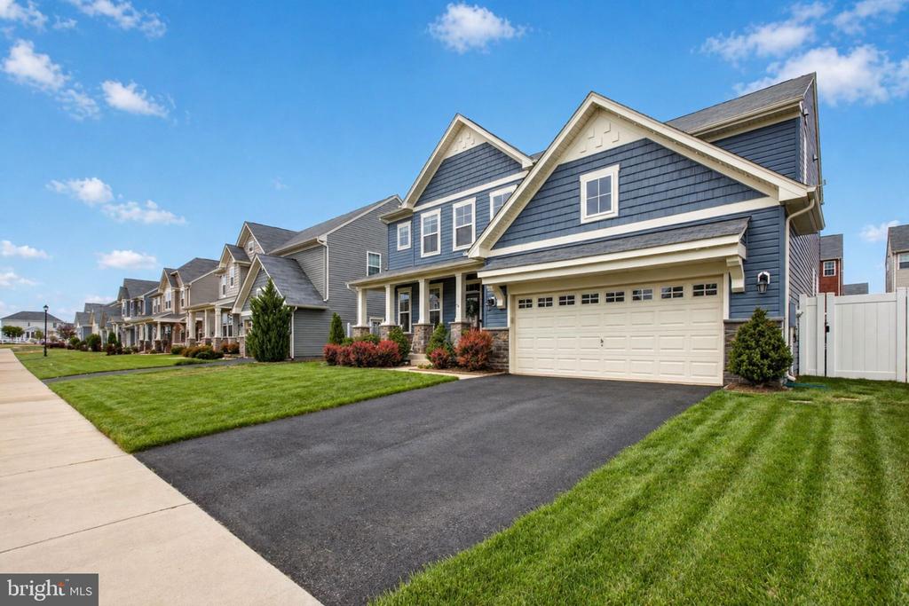 2110 CHAMPIONS WAY, FREDERICKSBURG, Virginia 22408, 5 Bedrooms Bedrooms, ,3 BathroomsBathrooms,Residential,2110 CHAMPIONS WAY,VASP2040940 MLS # VASP2040940