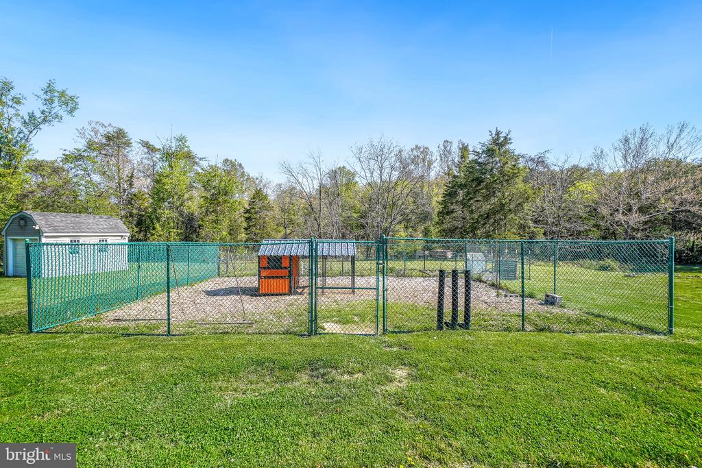 8446 TURNBULL RD, WARRENTON, Virginia 20186, 4 Bedrooms Bedrooms, ,2 BathroomsBathrooms,Residential,8446 TURNBULL RD,VAFQ2021678 MLS # VAFQ2021678