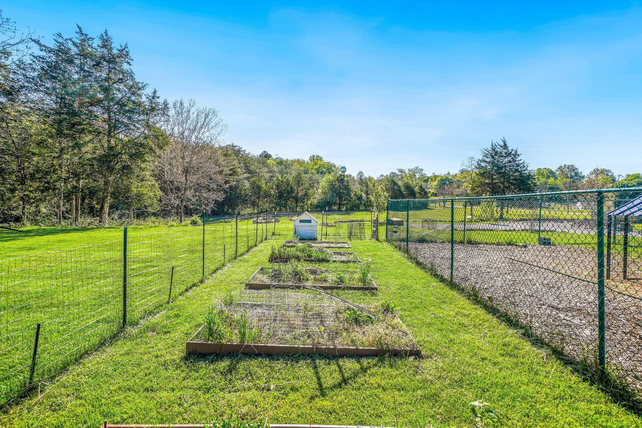 8446 TURNBULL RD, WARRENTON, Virginia 20186, 4 Bedrooms Bedrooms, ,2 BathroomsBathrooms,Residential,8446 TURNBULL RD,VAFQ2021678 MLS # VAFQ2021678