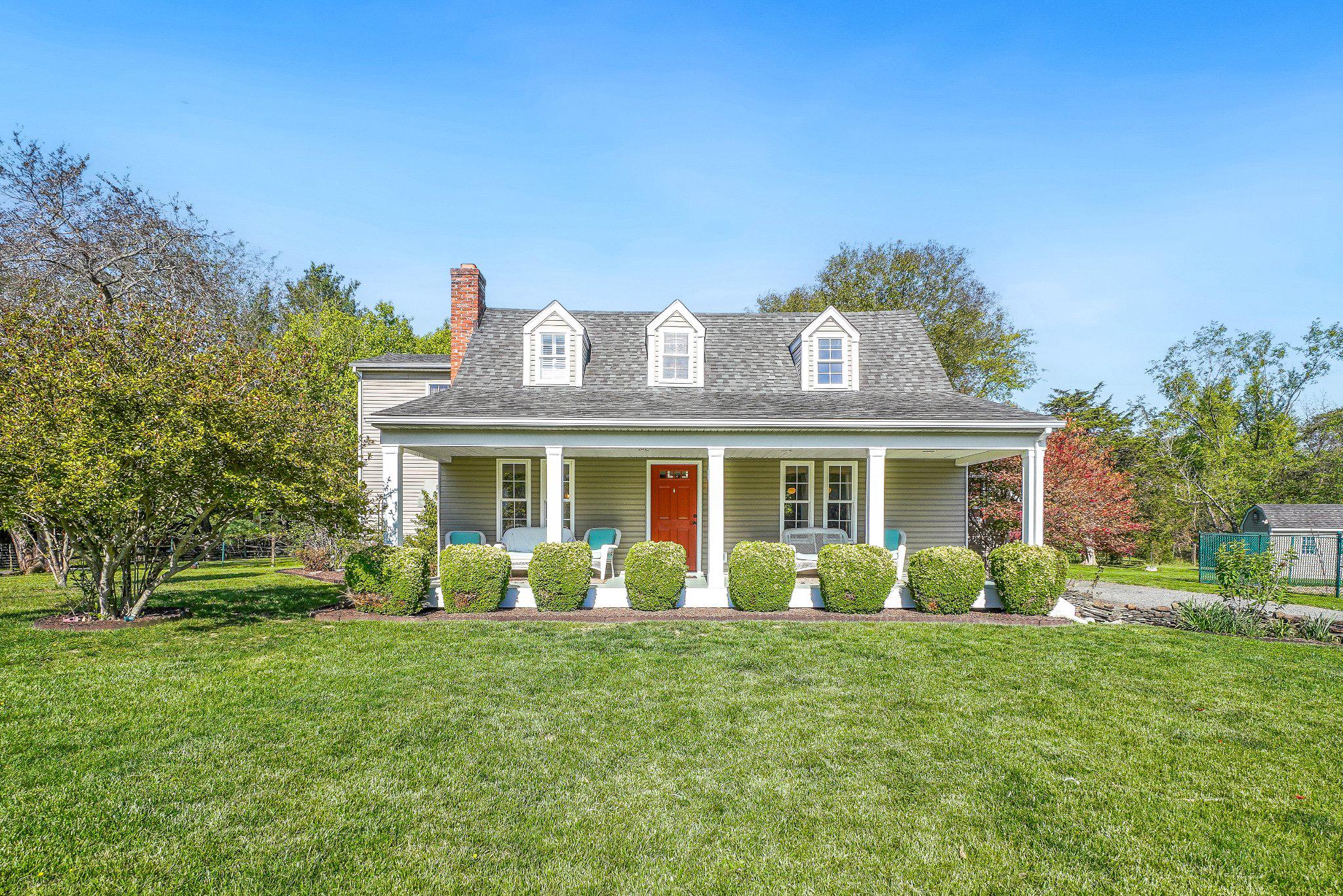 8446 TURNBULL RD, WARRENTON, Virginia 20186, 4 Bedrooms Bedrooms, ,2 BathroomsBathrooms,Residential,8446 TURNBULL RD,VAFQ2021678 MLS # VAFQ2021678