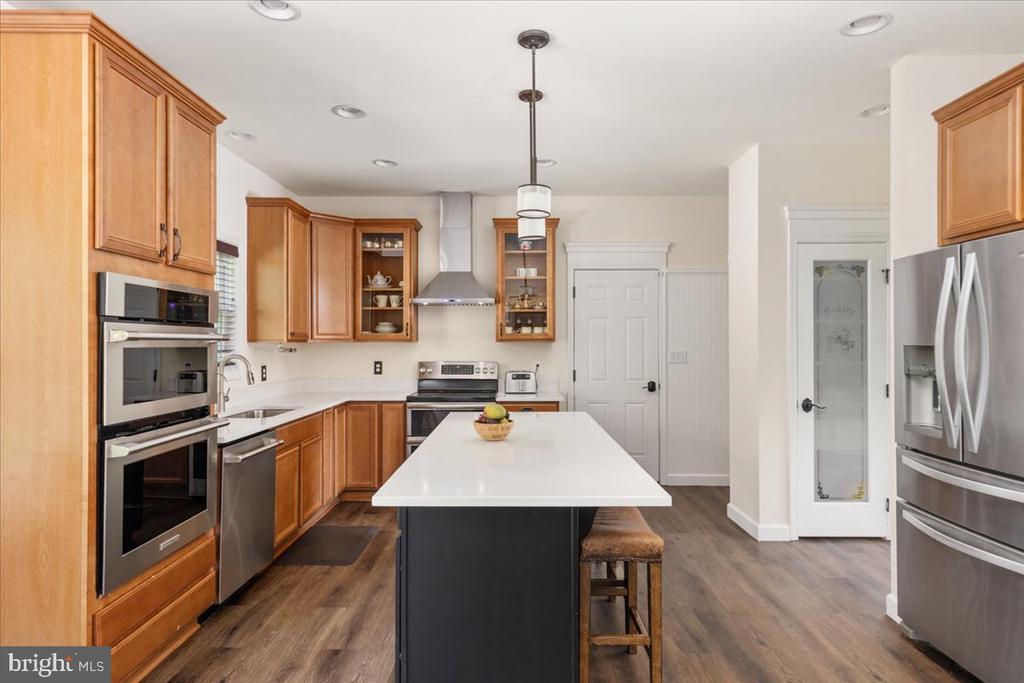 4293 CHARLESTON WAY, WARRENTON, Virginia 20187, 5 Bedrooms Bedrooms, ,4 BathroomsBathrooms,Residential,4293 CHARLESTON WAY,VAFQ2021746 MLS # VAFQ2021746