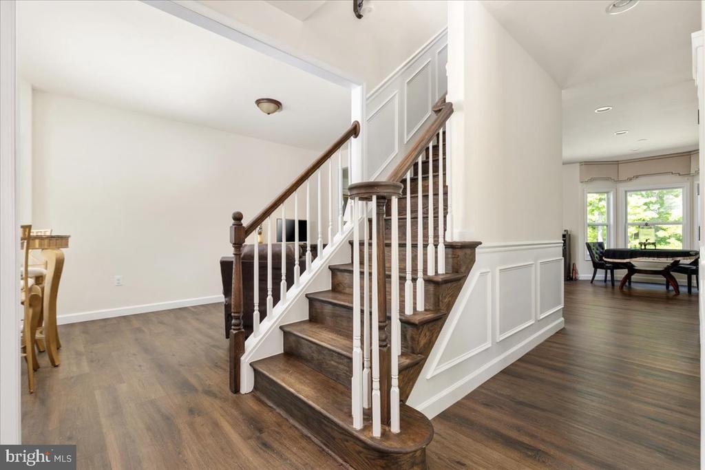 4293 CHARLESTON WAY, WARRENTON, Virginia 20187, 5 Bedrooms Bedrooms, ,4 BathroomsBathrooms,Residential,4293 CHARLESTON WAY,VAFQ2021746 MLS # VAFQ2021746