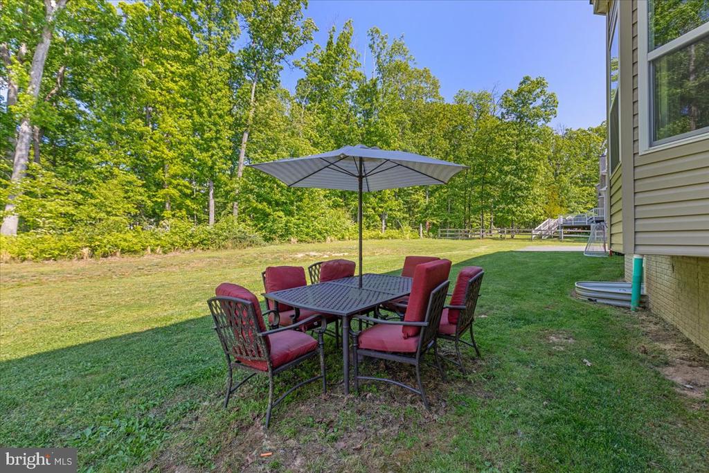 4293 CHARLESTON WAY, WARRENTON, Virginia 20187, 5 Bedrooms Bedrooms, ,4 BathroomsBathrooms,Residential,4293 CHARLESTON WAY,VAFQ2021746 MLS # VAFQ2021746