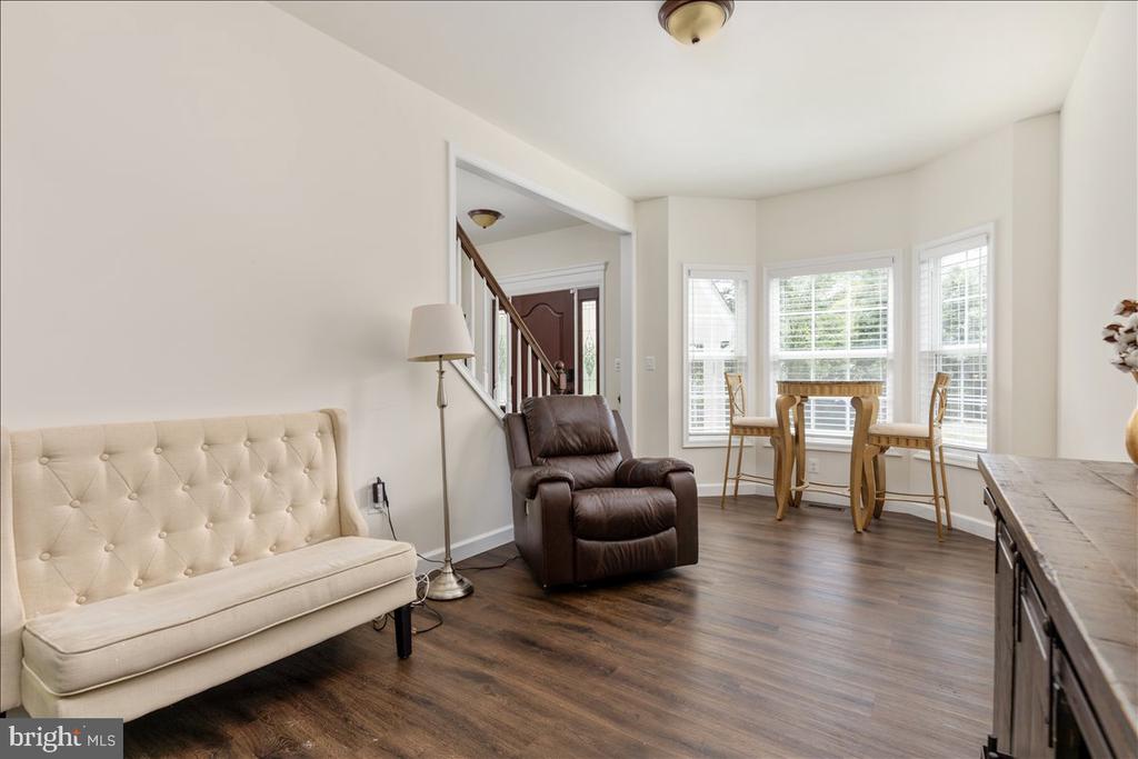 4293 CHARLESTON WAY, WARRENTON, Virginia 20187, 5 Bedrooms Bedrooms, ,4 BathroomsBathrooms,Residential,4293 CHARLESTON WAY,VAFQ2021746 MLS # VAFQ2021746
