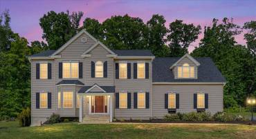 4293 CHARLESTON WAY, WARRENTON, Virginia 20187, 5 Bedrooms Bedrooms, ,4 BathroomsBathrooms,Residential,4293 CHARLESTON WAY,VAFQ2021746 MLS # VAFQ2021746