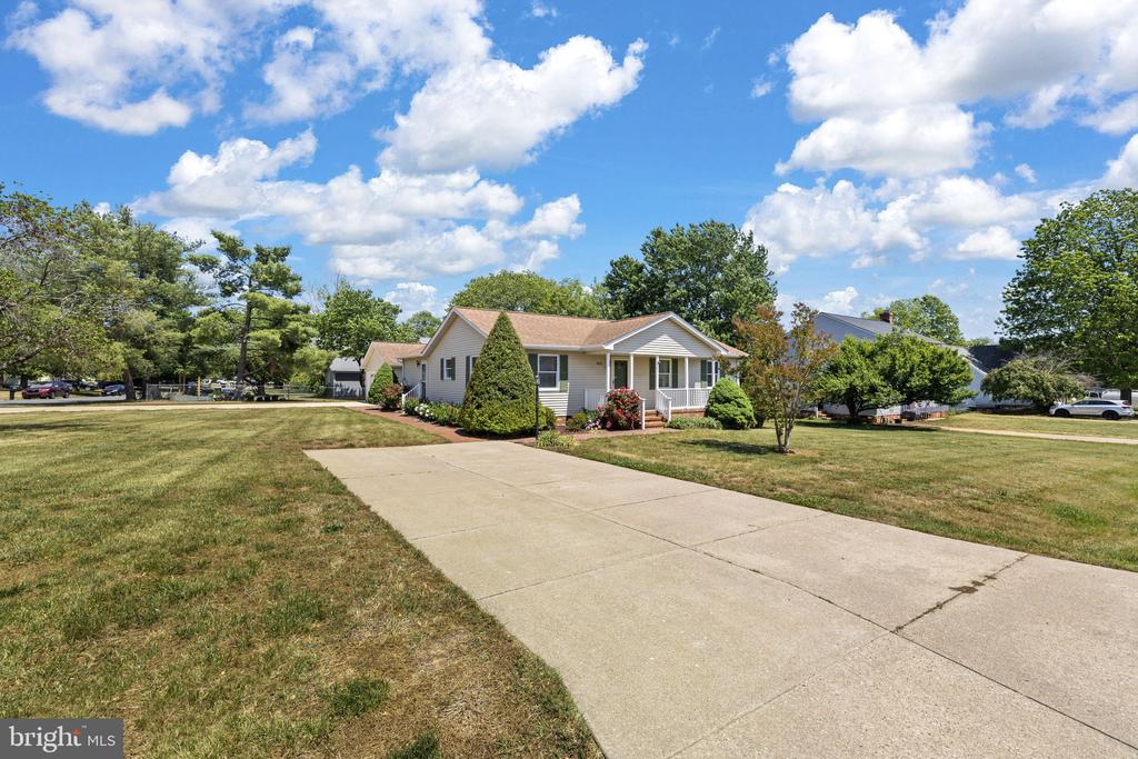 4512 REBECCA RD, FREDERICKSBURG, Virginia 22408, 3 Bedrooms Bedrooms, ,2 BathroomsBathrooms,Residential,4512 REBECCA RD,VASP2041400 MLS # VASP2041400