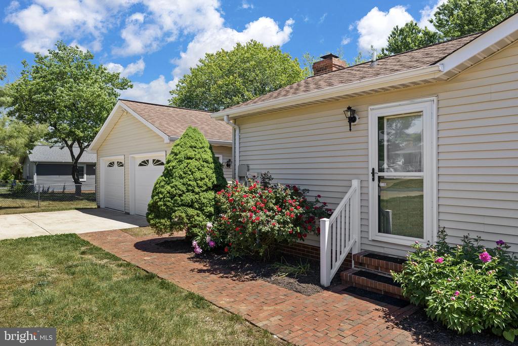 4512 REBECCA RD, FREDERICKSBURG, Virginia 22408, 3 Bedrooms Bedrooms, ,2 BathroomsBathrooms,Residential,4512 REBECCA RD,VASP2041400 MLS # VASP2041400