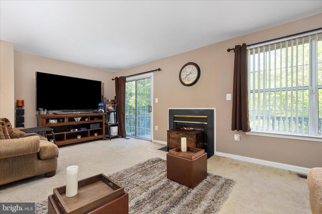 5700 FALLS WAY CT, FREDERICKSBURG, Virginia 22407, 3 Bedrooms Bedrooms, ,2 BathroomsBathrooms,Residential,KINGS CREST AT S,5700 FALLS WAY CT,VASP2041392 MLS # VASP2041392