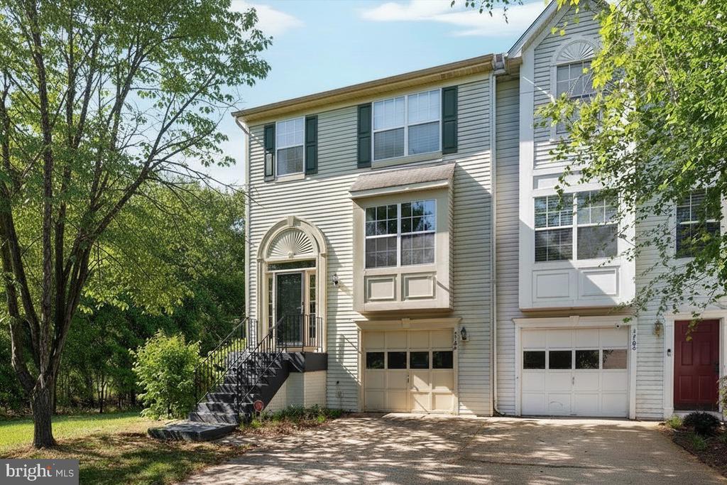 5700 FALLS WAY CT, FREDERICKSBURG, Virginia 22407, 3 Bedrooms Bedrooms, ,2 BathroomsBathrooms,Residential,KINGS CREST AT S,5700 FALLS WAY CT,VASP2041392 MLS # VASP2041392