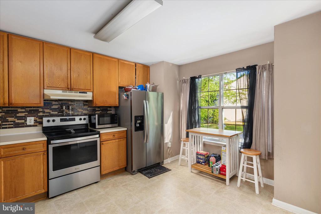 5700 FALLS WAY CT, FREDERICKSBURG, Virginia 22407, 3 Bedrooms Bedrooms, ,2 BathroomsBathrooms,Residential,KINGS CREST AT S,5700 FALLS WAY CT,VASP2041392 MLS # VASP2041392