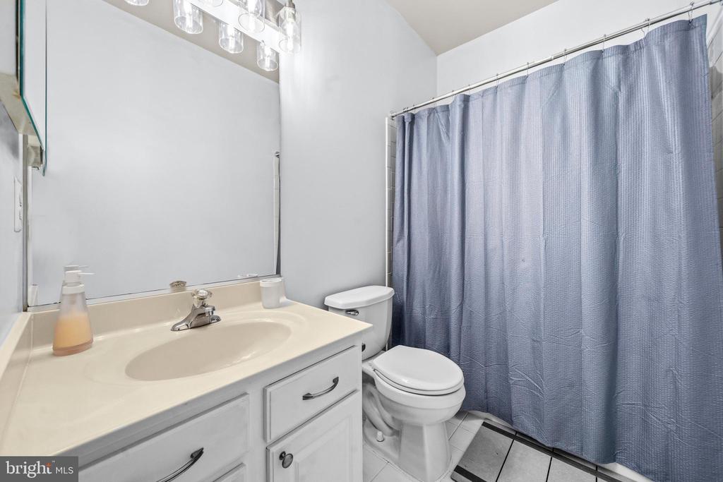 6115 HOT SPRING LN, FREDERICKSBURG, Virginia 22407, 3 Bedrooms Bedrooms, ,3 BathroomsBathrooms,Residential,6115 HOT SPRING LN,VASP2041300 MLS # VASP2041300