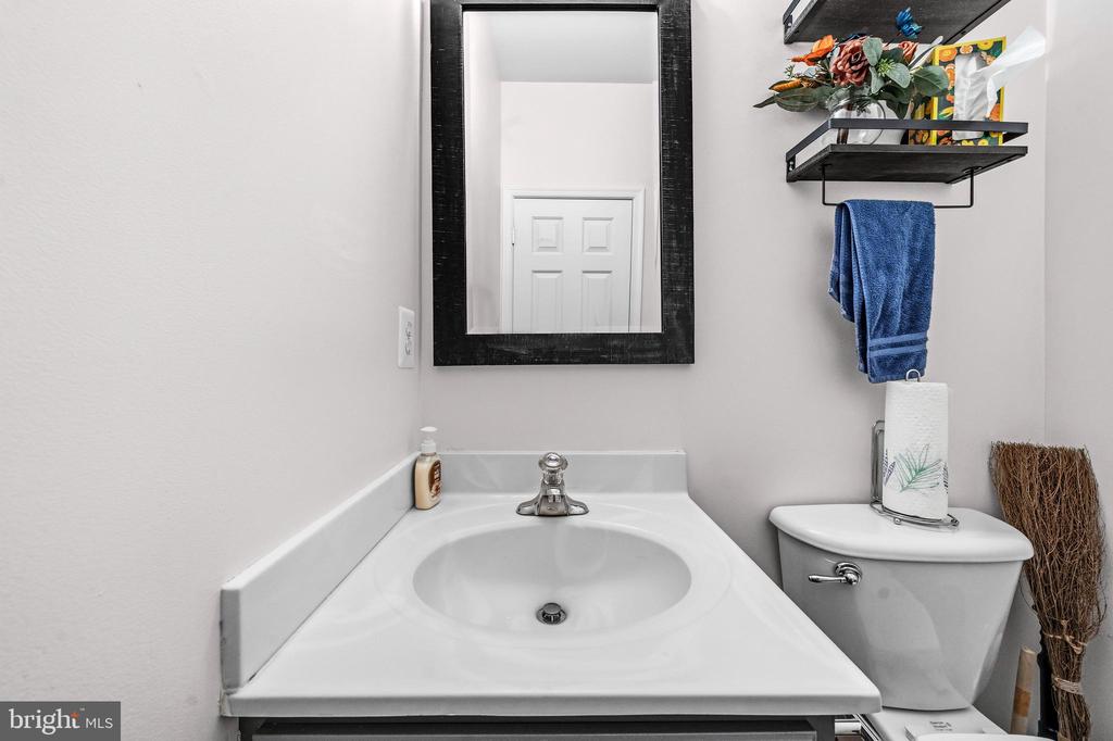 6115 HOT SPRING LN, FREDERICKSBURG, Virginia 22407, 3 Bedrooms Bedrooms, ,3 BathroomsBathrooms,Residential,6115 HOT SPRING LN,VASP2041300 MLS # VASP2041300