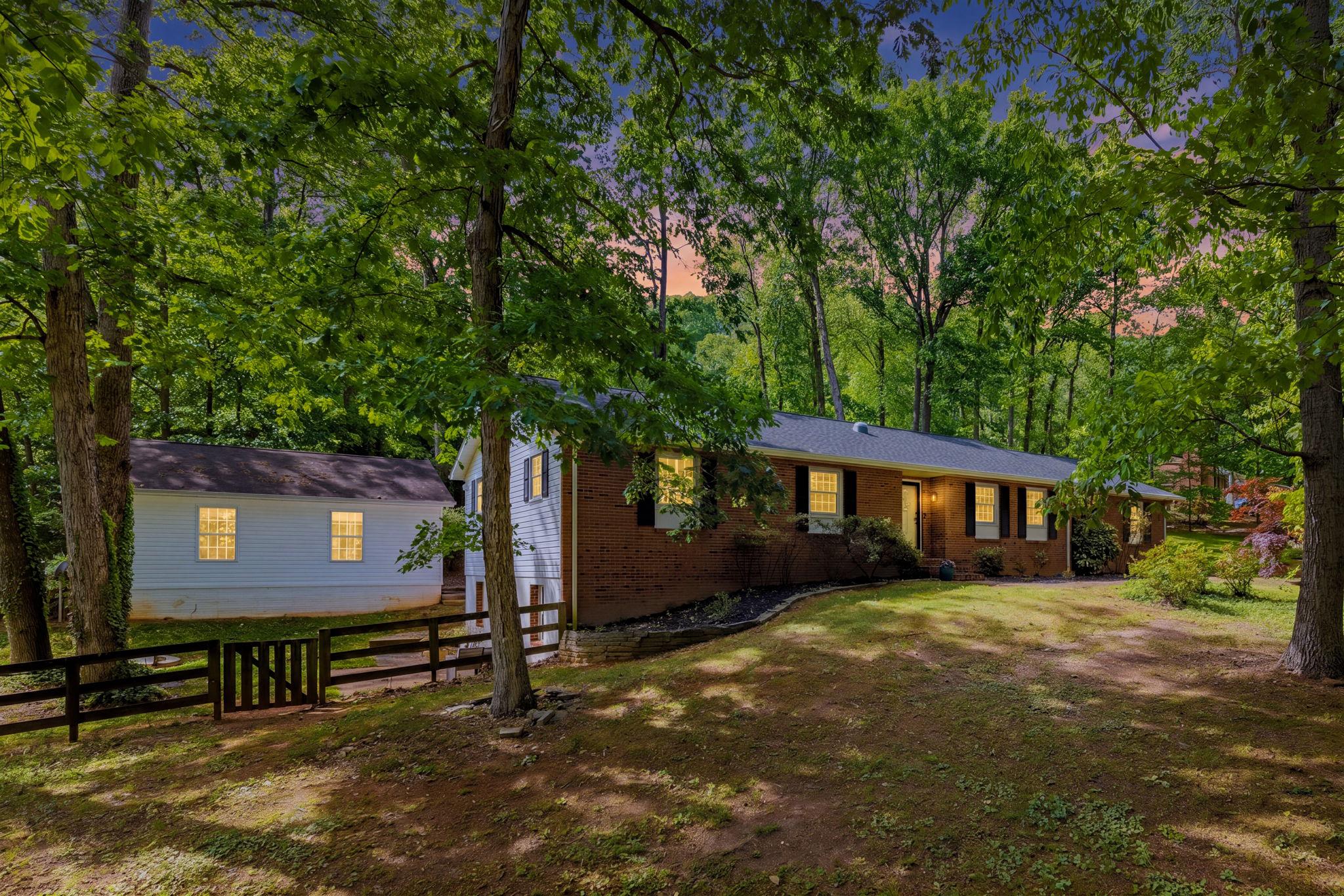 7300 EARLYS RD, WARRENTON, Virginia 20187, 3 Bedrooms Bedrooms, ,3 BathroomsBathrooms,Residential,7300 EARLYS RD,VAFQ2021450 MLS # VAFQ2021450