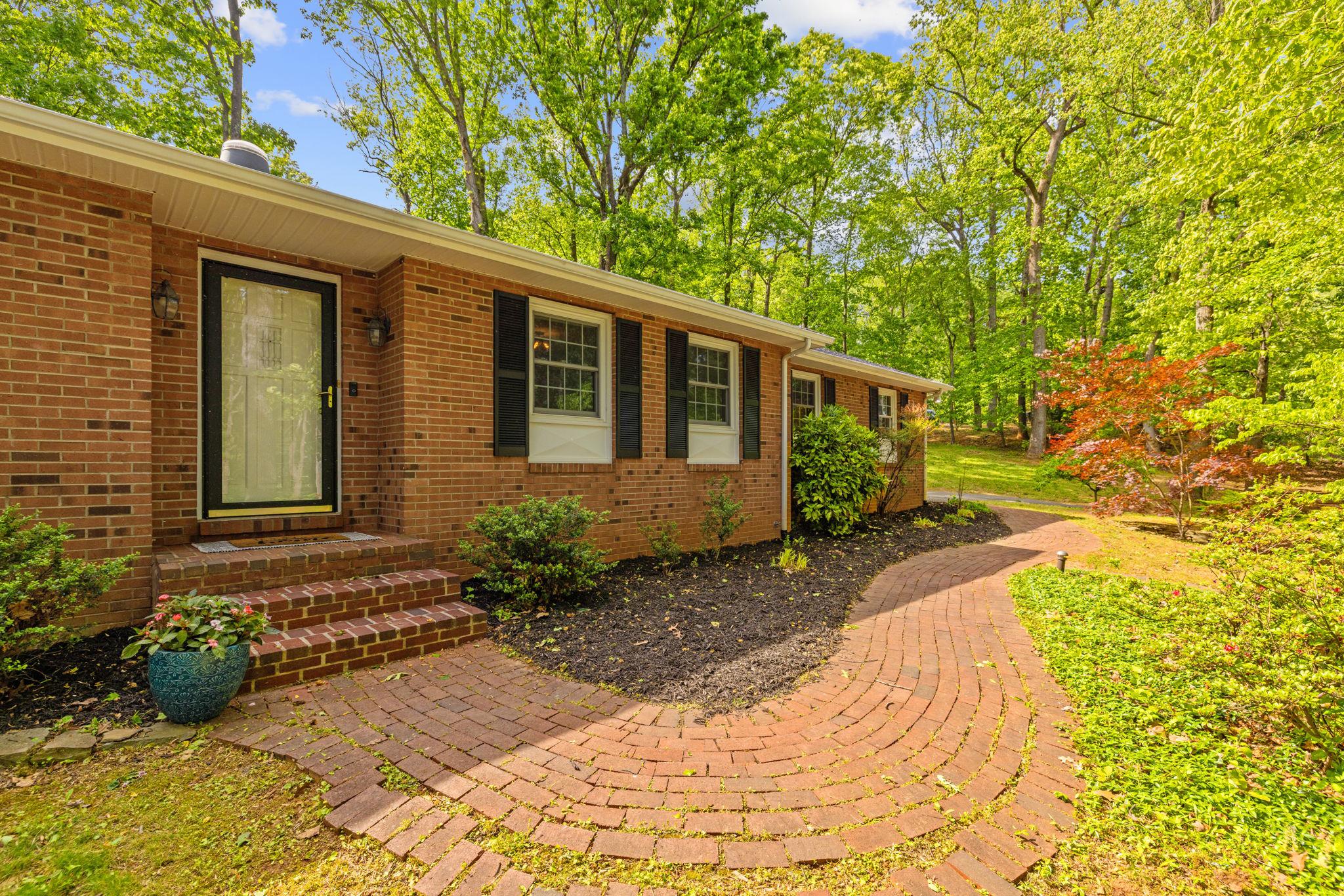 7300 EARLYS RD, WARRENTON, Virginia 20187, 3 Bedrooms Bedrooms, ,3 BathroomsBathrooms,Residential,7300 EARLYS RD,VAFQ2021450 MLS # VAFQ2021450