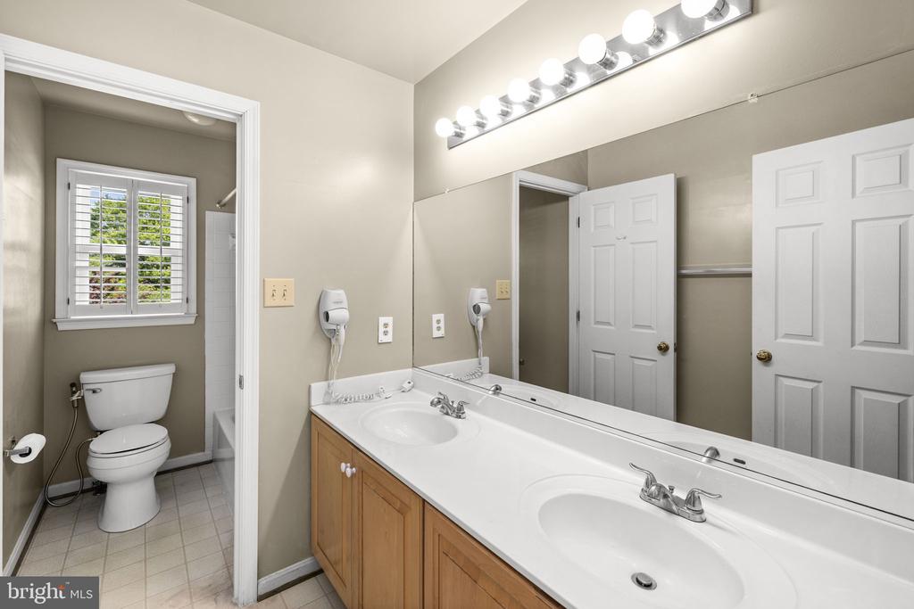 6503 MARSH, FREDERICKSBURG, Virginia 22407, 4 Bedrooms Bedrooms, ,2 BathroomsBathrooms,Residential,6503 MARSH,VASP2041462 MLS # VASP2041462