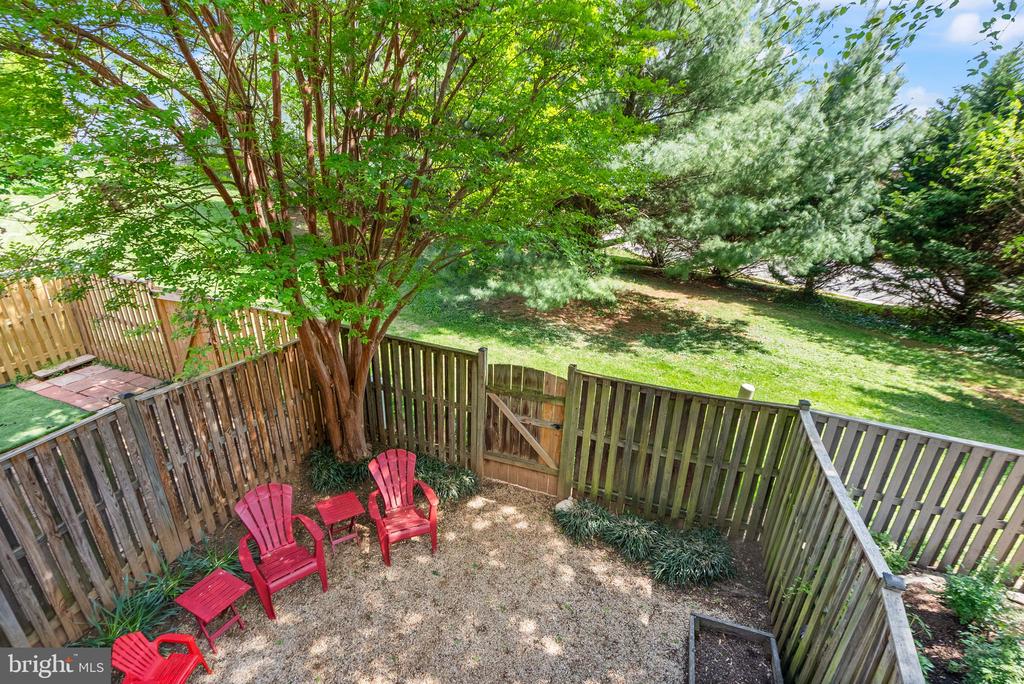 711 ACORN CT, WARRENTON, Virginia 20186, 3 Bedrooms Bedrooms, ,3 BathroomsBathrooms,Residential,711 ACORN CT,VAFQ2021474 MLS # VAFQ2021474