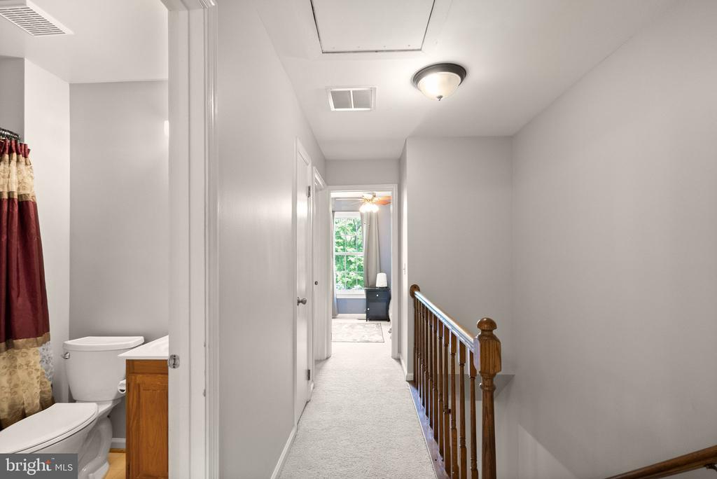 711 ACORN CT, WARRENTON, Virginia 20186, 3 Bedrooms Bedrooms, ,3 BathroomsBathrooms,Residential,711 ACORN CT,VAFQ2021474 MLS # VAFQ2021474