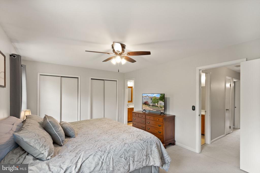 711 ACORN CT, WARRENTON, Virginia 20186, 3 Bedrooms Bedrooms, ,3 BathroomsBathrooms,Residential,711 ACORN CT,VAFQ2021474 MLS # VAFQ2021474