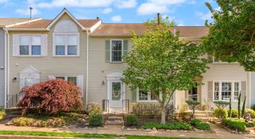 711 ACORN CT, WARRENTON, Virginia 20186, 3 Bedrooms Bedrooms, ,3 BathroomsBathrooms,Residential,711 ACORN CT,VAFQ2021474 MLS # VAFQ2021474