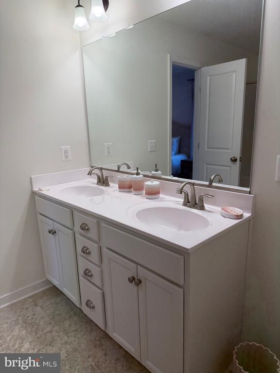 229 BIBB ST, LOUISA, Virginia 23093, 4 Bedrooms Bedrooms, ,2 BathroomsBathrooms,Residential,229 BIBB ST,VALA2009794 MLS # VALA2009794
