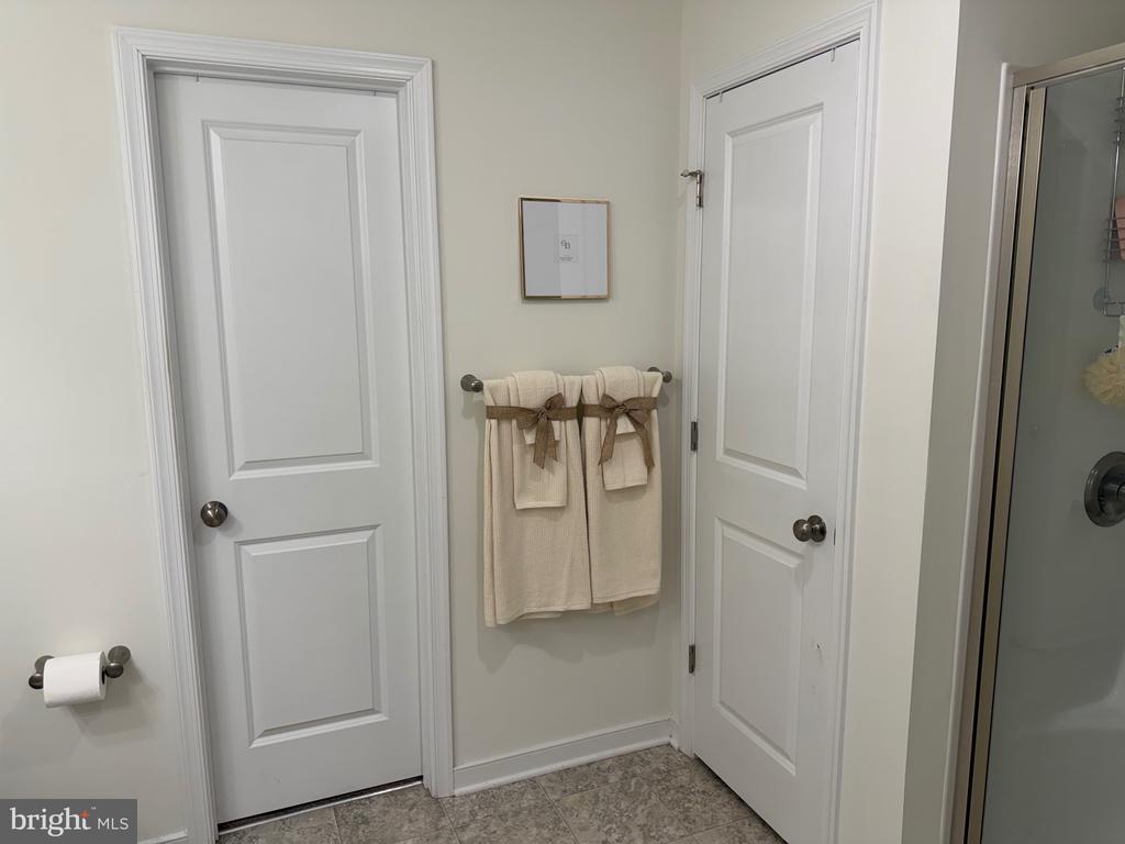 229 BIBB ST, LOUISA, Virginia 23093, 4 Bedrooms Bedrooms, ,2 BathroomsBathrooms,Residential,229 BIBB ST,VALA2009794 MLS # VALA2009794