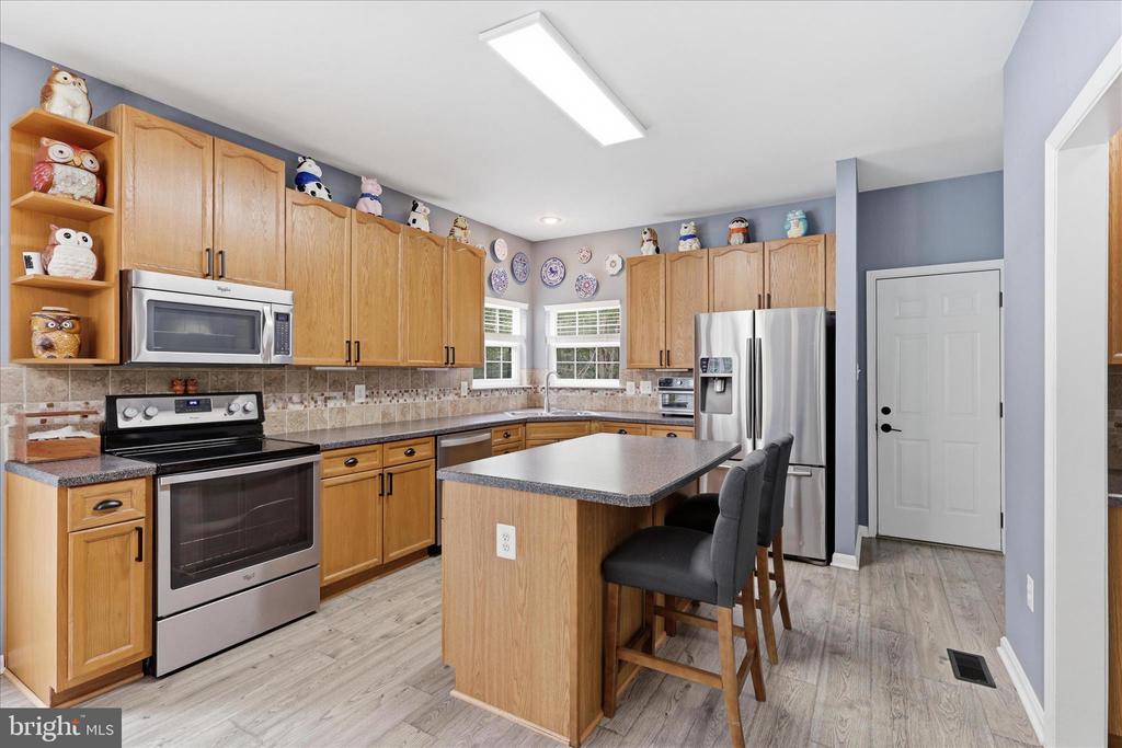 11511 YEATS DR, CATLETT, Virginia 20119, 5 Bedrooms Bedrooms, ,3 BathroomsBathrooms,Residential,11511 YEATS DR,VAFQ2021866 MLS # VAFQ2021866