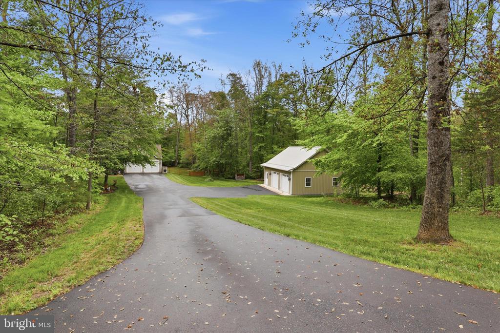 11511 YEATS DR, CATLETT, Virginia 20119, 5 Bedrooms Bedrooms, ,3 BathroomsBathrooms,Residential,11511 YEATS DR,VAFQ2021866 MLS # VAFQ2021866