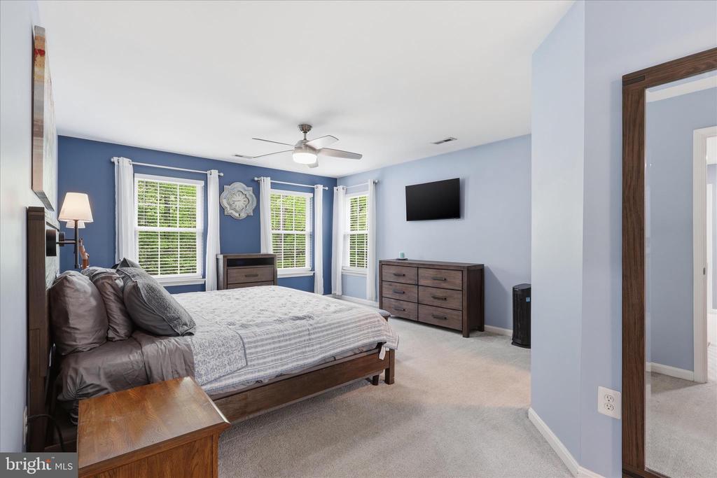 11511 YEATS DR, CATLETT, Virginia 20119, 5 Bedrooms Bedrooms, ,3 BathroomsBathrooms,Residential,11511 YEATS DR,VAFQ2021866 MLS # VAFQ2021866