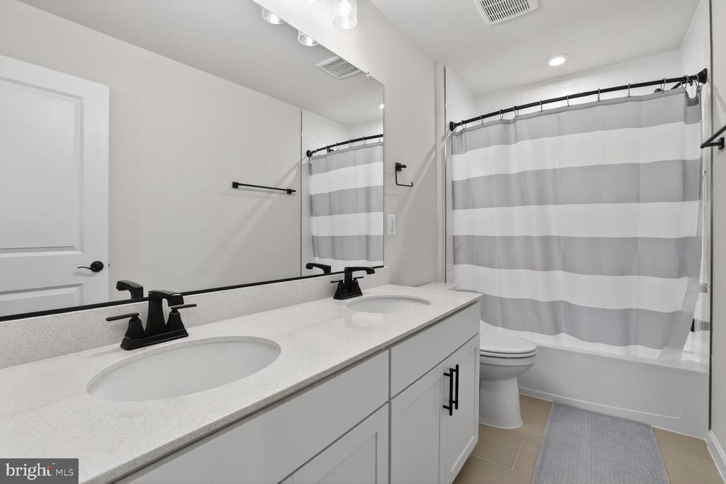 8509 FLEETWOOD DR, SPOTSYLVANIA, Virginia 22551, 4 Bedrooms Bedrooms, ,3 BathroomsBathrooms,Residential,8509 FLEETWOOD DR,VASP2041598 MLS # VASP2041598