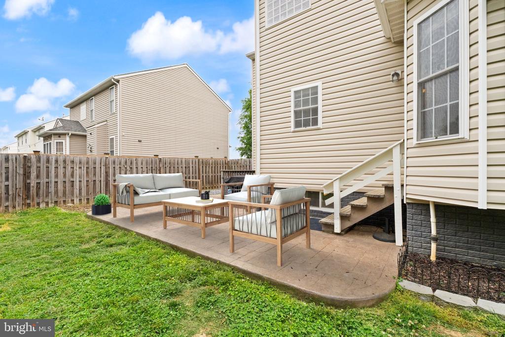 2813 SLINGERLAND DR, FREDERICKSBURG, Virginia 22408, 4 Bedrooms Bedrooms, ,3 BathroomsBathrooms,Residential,2813 SLINGERLAND DR,VASP2041588 MLS # VASP2041588