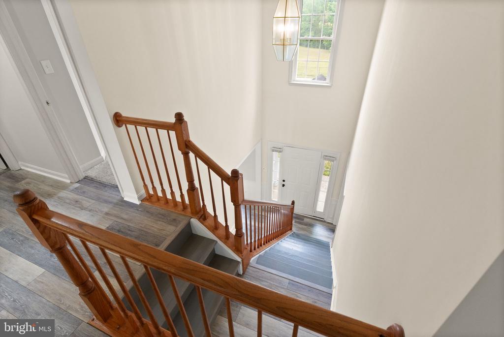 2813 SLINGERLAND DR, FREDERICKSBURG, Virginia 22408, 4 Bedrooms Bedrooms, ,3 BathroomsBathrooms,Residential,2813 SLINGERLAND DR,VASP2041588 MLS # VASP2041588