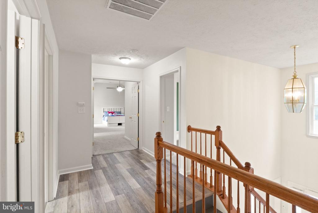 2813 SLINGERLAND DR, FREDERICKSBURG, Virginia 22408, 4 Bedrooms Bedrooms, ,3 BathroomsBathrooms,Residential,2813 SLINGERLAND DR,VASP2041588 MLS # VASP2041588