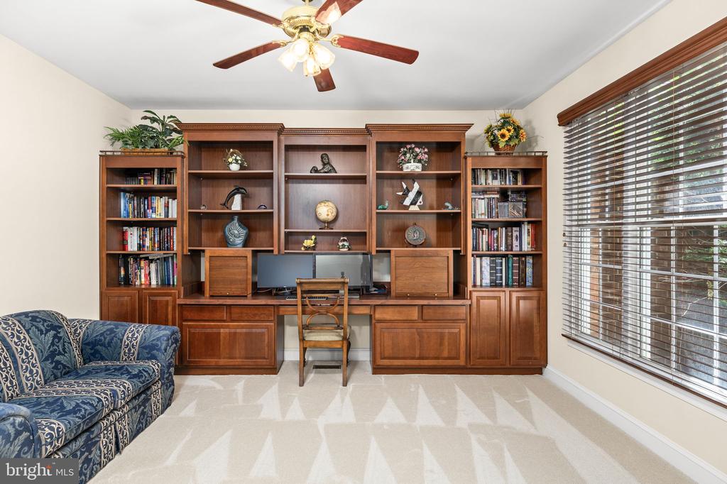 9504 TRENTHAM TRL, FREDERICKSBURG, Virginia 22407, 8 Bedrooms Bedrooms, ,5 BathroomsBathrooms,Residential,9504 TRENTHAM TRL,VASP2039424 MLS # VASP2039424