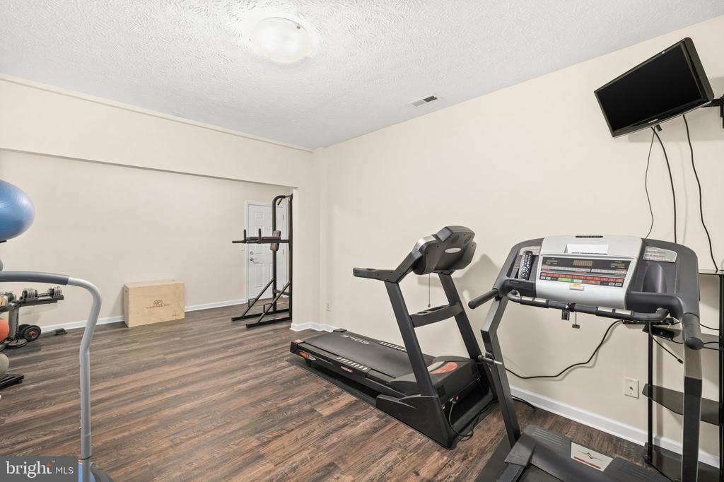 9504 TRENTHAM TRL, FREDERICKSBURG, Virginia 22407, 8 Bedrooms Bedrooms, ,5 BathroomsBathrooms,Residential,9504 TRENTHAM TRL,VASP2039424 MLS # VASP2039424