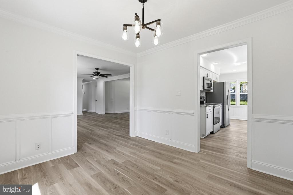 310 SYCAMORE DR, FREDERICKSBURG, Virginia 22408, 5 Bedrooms Bedrooms, ,3 BathroomsBathrooms,Residential,310 SYCAMORE DR,VASP2041524 MLS # VASP2041524