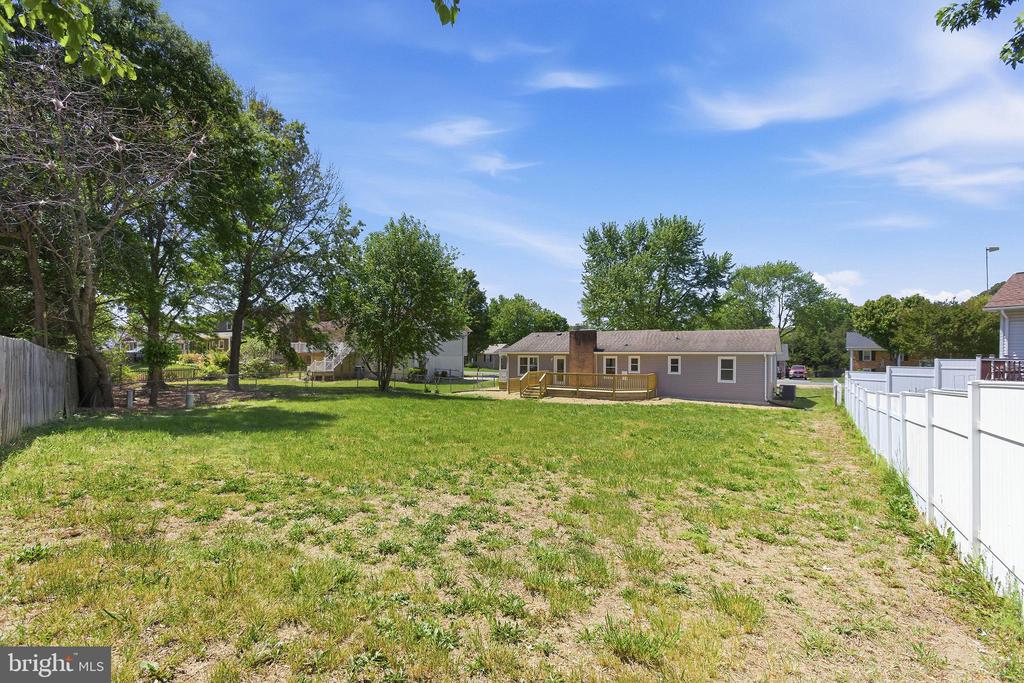 310 SYCAMORE DR, FREDERICKSBURG, Virginia 22408, 5 Bedrooms Bedrooms, ,3 BathroomsBathrooms,Residential,310 SYCAMORE DR,VASP2041524 MLS # VASP2041524