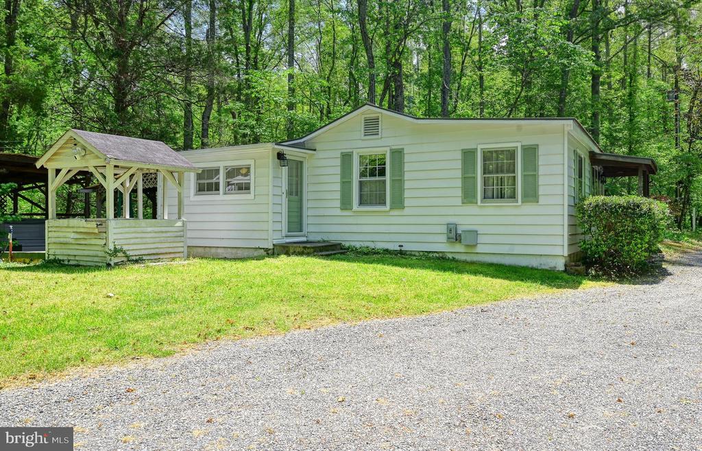 14584 CROSS COUNTY RD, MINERAL, Virginia 23117, 2 Bedrooms Bedrooms, ,1 BathroomBathrooms,Residential,14584 CROSS COUNTY RD,VALA2009826 MLS # VALA2009826