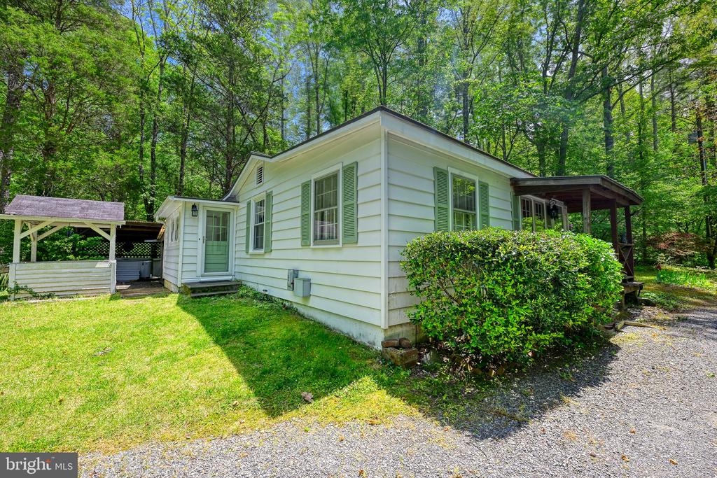 14584 CROSS COUNTY RD, MINERAL, Virginia 23117, 2 Bedrooms Bedrooms, ,1 BathroomBathrooms,Residential,14584 CROSS COUNTY RD,VALA2009826 MLS # VALA2009826