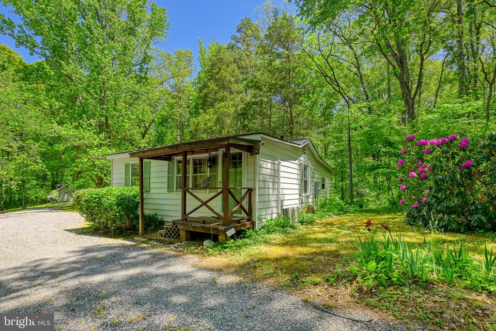 14584 CROSS COUNTY RD, MINERAL, Virginia 23117, 2 Bedrooms Bedrooms, ,1 BathroomBathrooms,Residential,14584 CROSS COUNTY RD,VALA2009826 MLS # VALA2009826